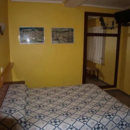 San Jorge Πανσιόν *